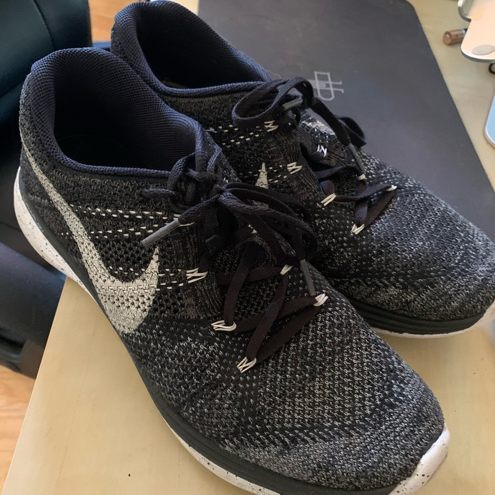 Men’s Nike Lunar Flyknit Size 11